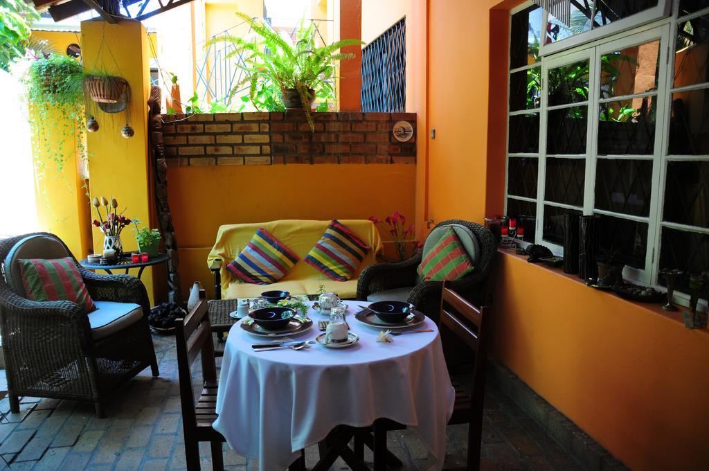 Palmeiras Guest House Maputo Ngoại thất bức ảnh