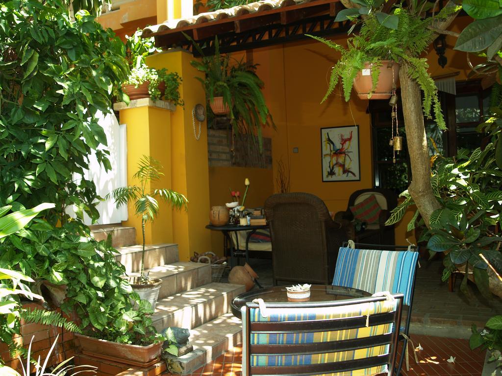 Palmeiras Guest House Maputo Ngoại thất bức ảnh