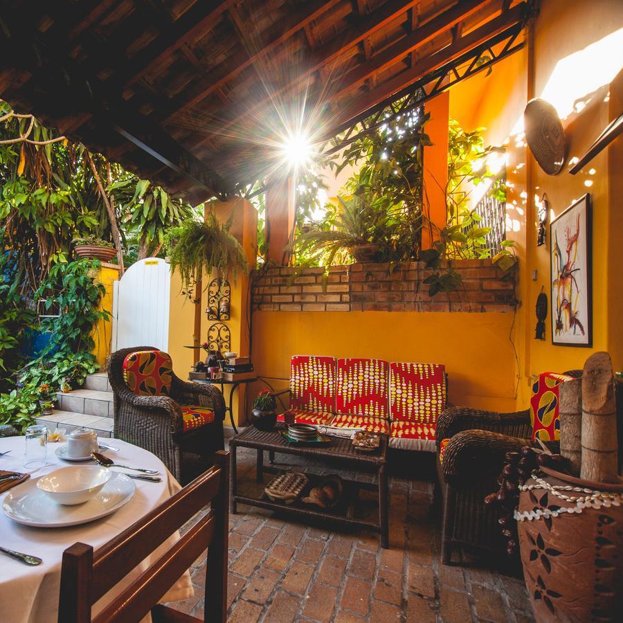 Palmeiras Guest House Maputo Ngoại thất bức ảnh