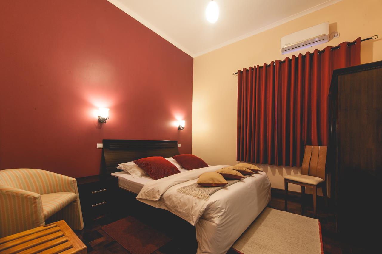 Palmeiras Guest House Maputo Ngoại thất bức ảnh